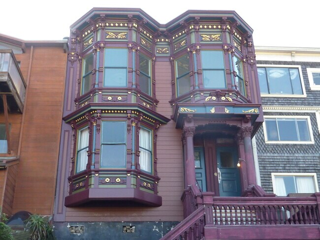 Building Photo - 66 Montezuma St