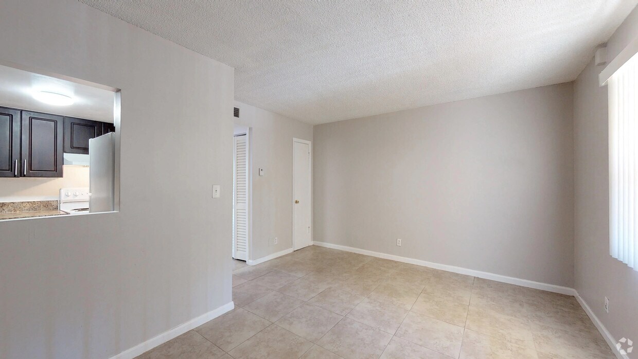 Photo - Oakland Park Villas Apartments