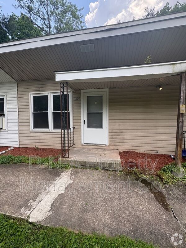 Building Photo - 114 Cabanna Ln