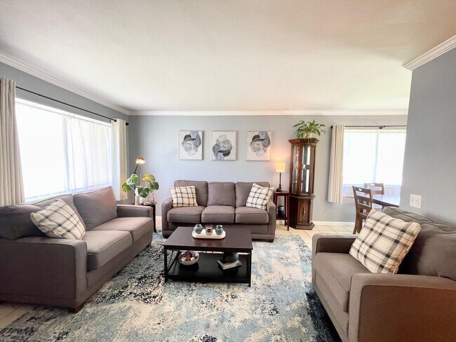 Foto del edificio - 450 Bradshaw E Ln
