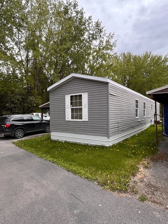 Building Photo - 1045 Conrad Dr