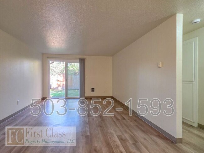 Photo - 20125 SW Tualatin Valley Hwy Apartment