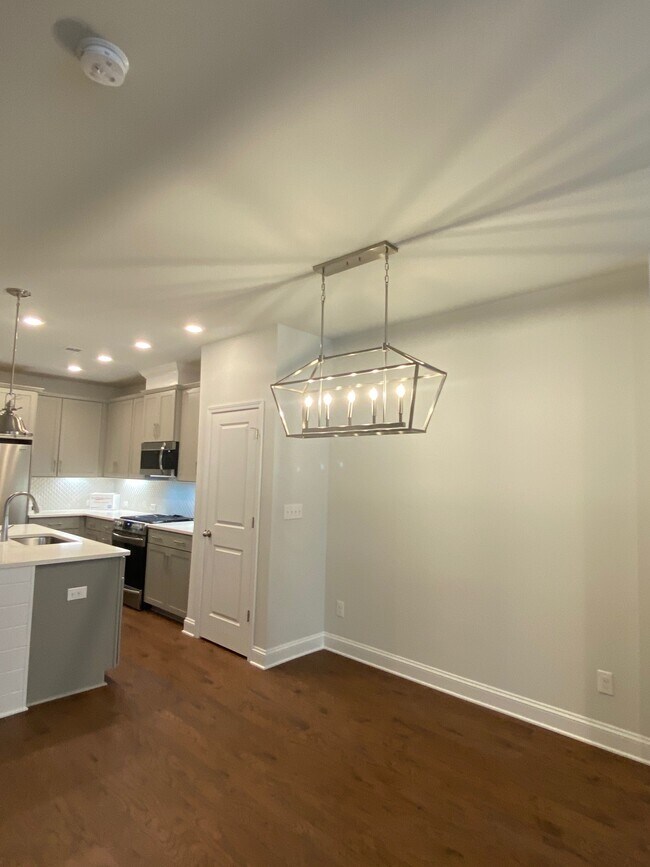 Foto del edificio - 526 Morrows Turnout Way