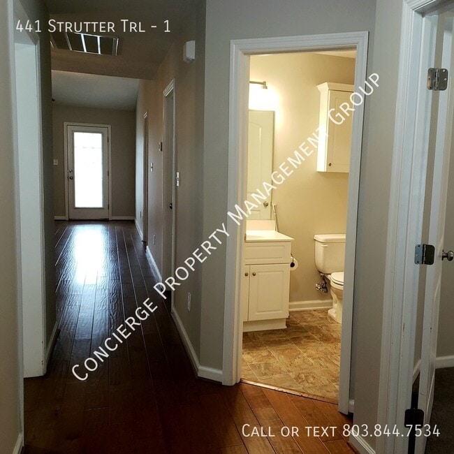 Building Photo - 441 Strutter Trail