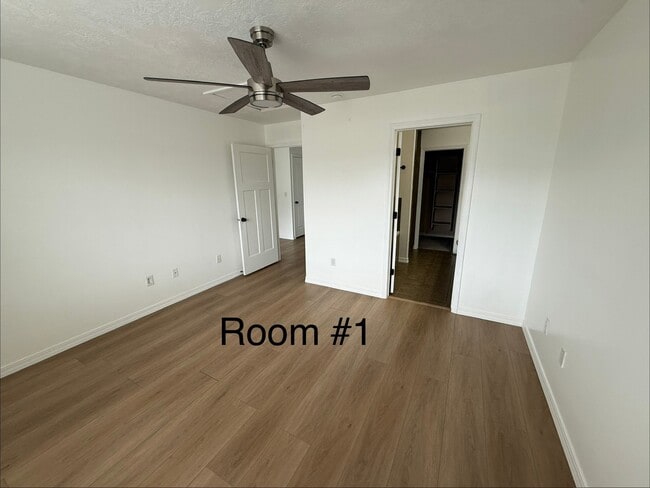 Building Photo - 597 E 1590 S