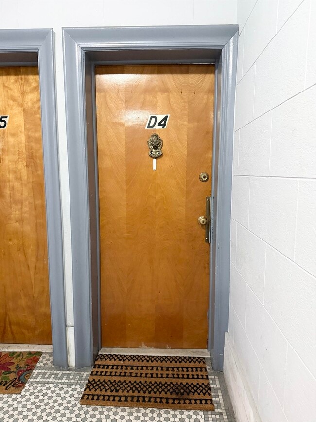 Building Photo - 3718 Park Ave