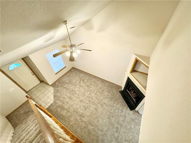 Building Photo - 2203 E Cinnamon Way