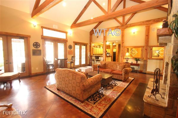 Fotografía del edificio - 8200 Micron Dr