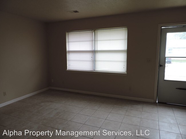 Foto del edificio - 912 E Market St