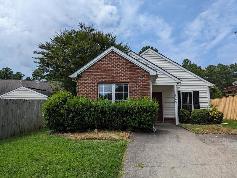 Primary Photo - 6306 Forest Ridge Dr