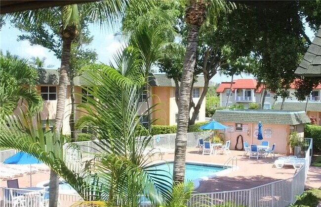 Foto del edificio - 760 SE 2nd Ave