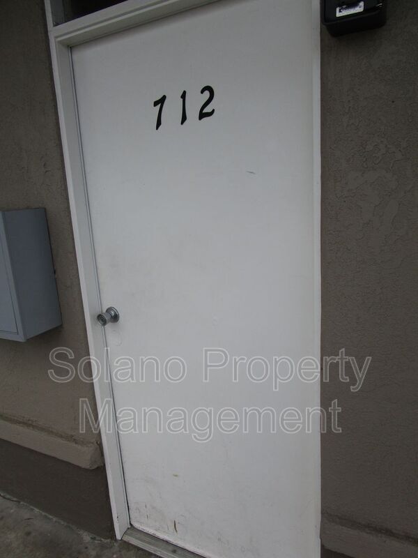 Primary Photo - 712 Jackson St