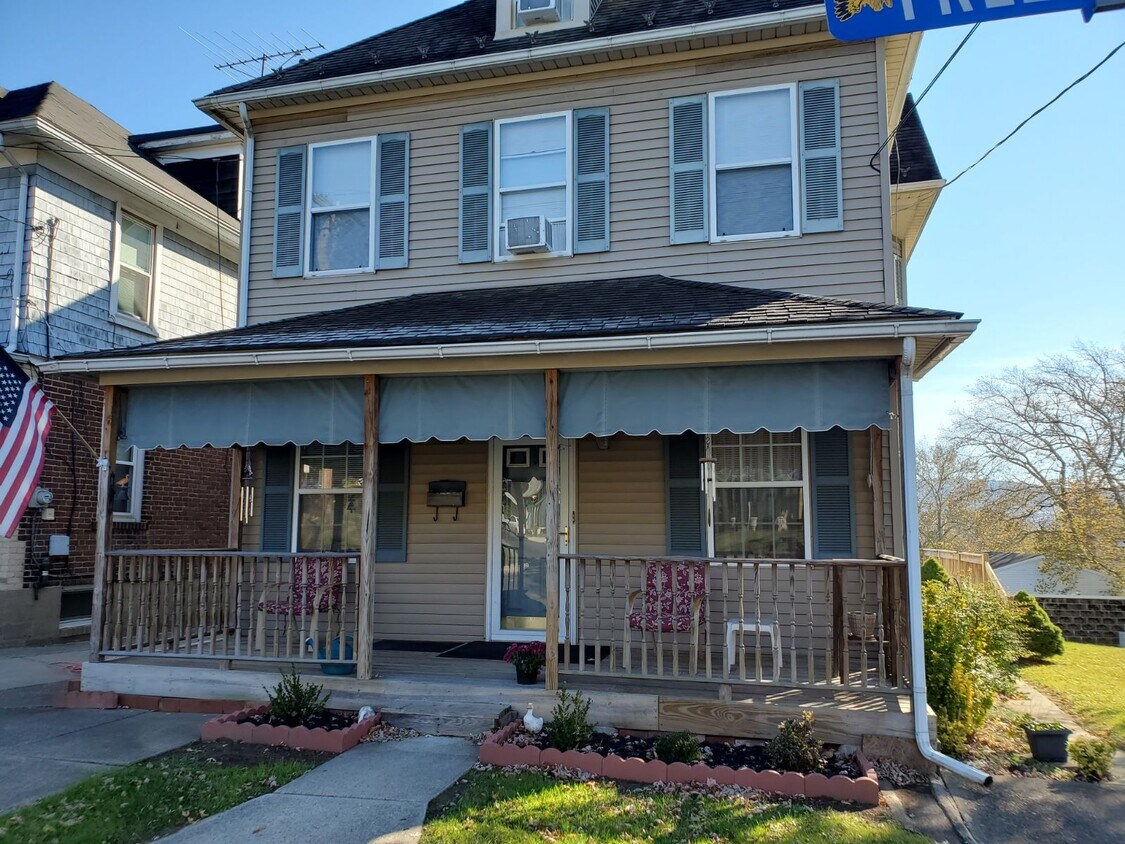 Primary Photo - 2280 Freemansburg Ave