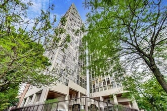 Building Photo - 345 W Fullerton Pkwy