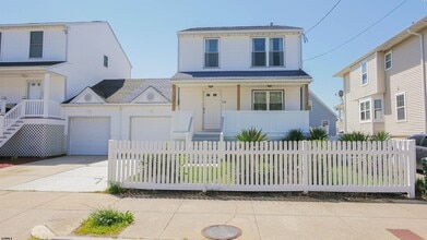 Building Photo - 128 N Rhode Island Ave