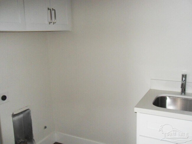 Foto del edificio - 3003 E Blount St