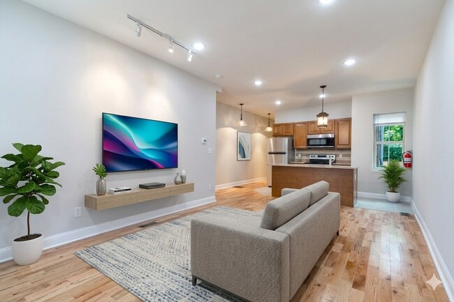 Photo - 1313 N 53rd St Apartment