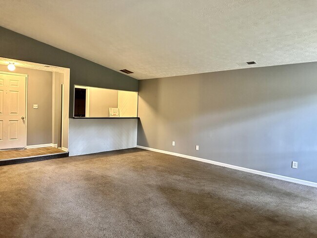 Building Photo - 4962 Brookside Way
