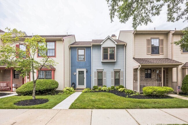Building Photo - Charming 2BR Townhome in Marlton