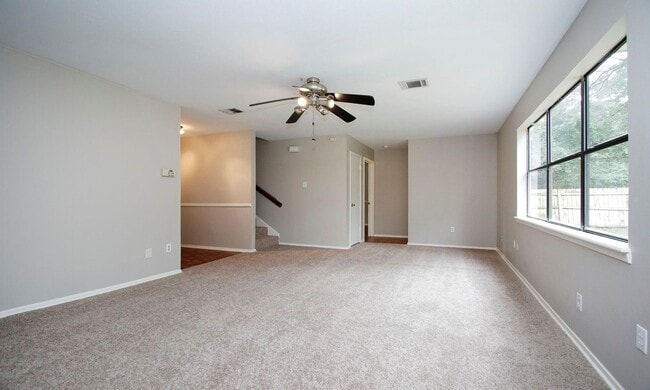 Building Photo - 1 Greeningdon St