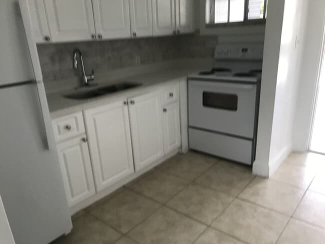 Foto del edificio - Nautica Apartments