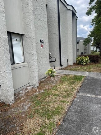 Building Photo - 129 Springwood Cir