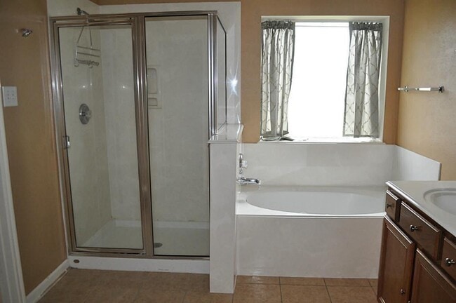 Building Photo - 2615 Sable Ridge Ln