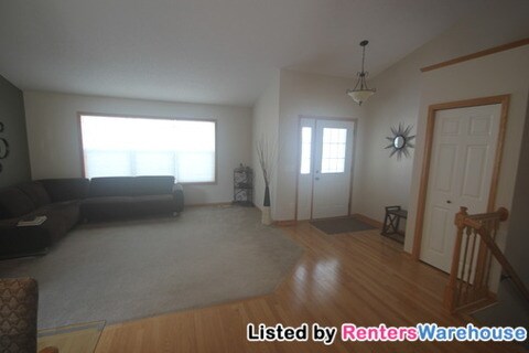 Building Photo - 12147 Bataan St NE