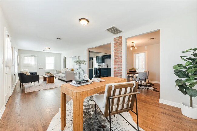 Foto del edificio - 1116 NE 19th St