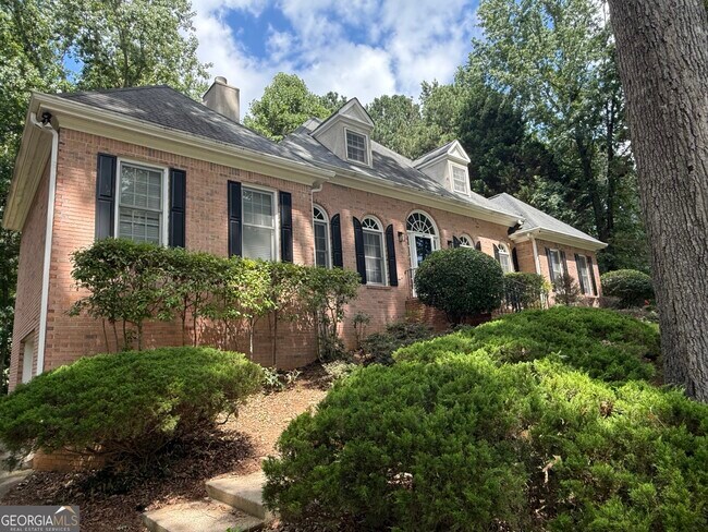 Building Photo - 455 Waterway Dr SW