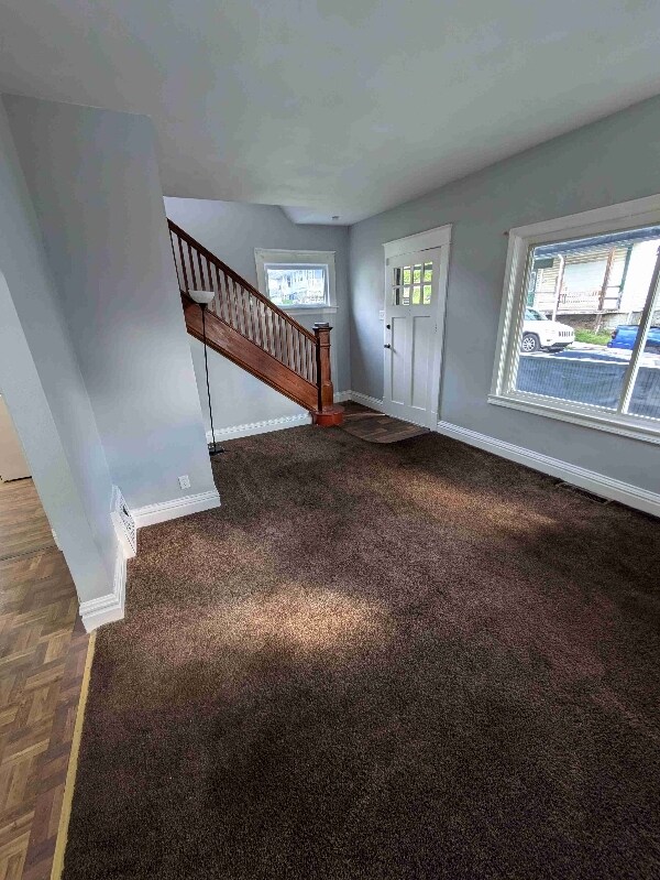 451 Countyline St New Castle, PA 16101 Alquileres en New Castle, PA