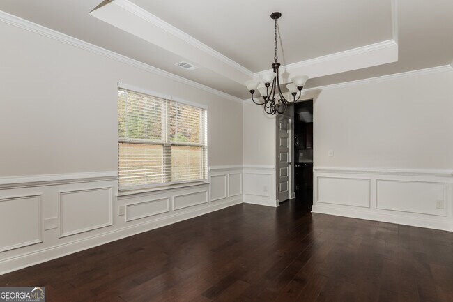 Foto del edificio - 12021 Kelowna Rd