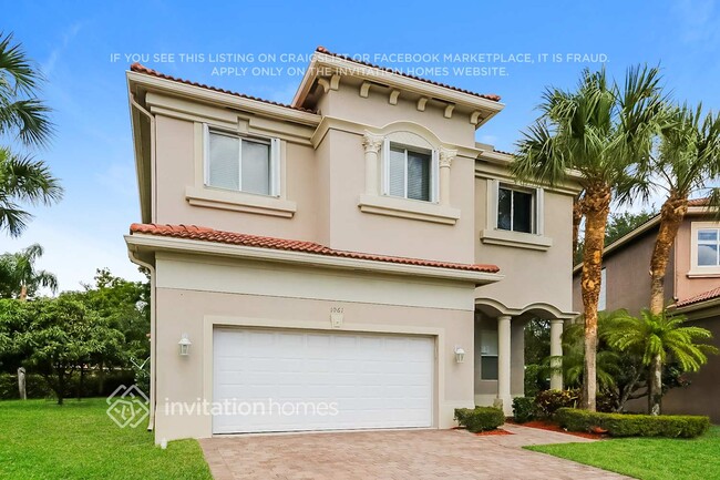 Building Photo - 1061 Grove Park Cir