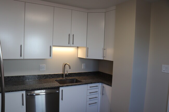 Cocina - 2742 Wolcott St