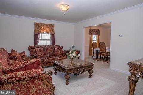 Building Photo - 26 Blue Spruce Dr