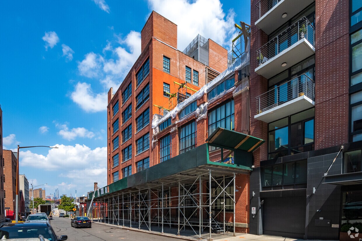 Foto del edificio - Kirkman Lofts