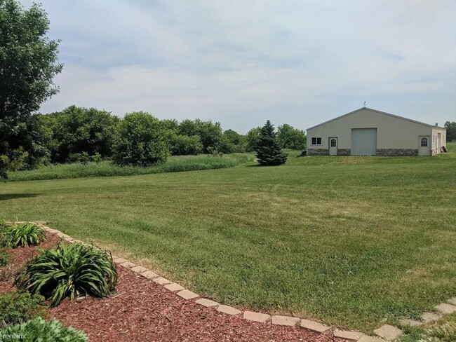Foto del edificio - 5 br, 4 bath House - 28311 660th Ave
