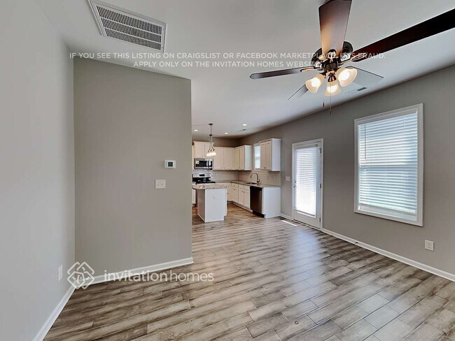 Foto del edificio - 336 Crawford Pkwy