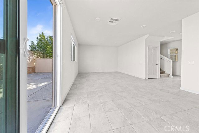 Foto del edificio - 11640 Eldridge Ave