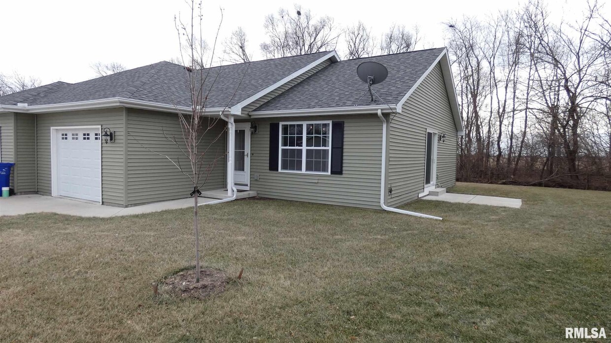 Foto principal - 103 Balagna Ct