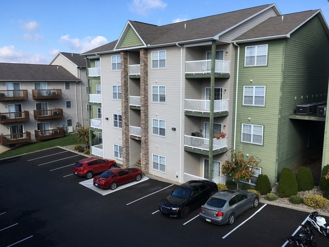 5201 Stonewood Dr Morgantown Wv 26505 Apartment For Rent In