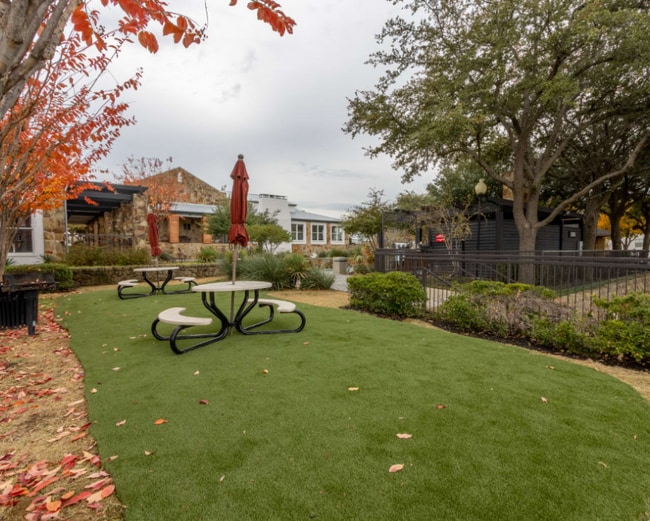 Photo - Santa Fe Ranch Apartments