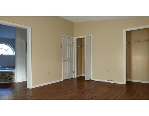 Building Photo - 71 Monson Rd