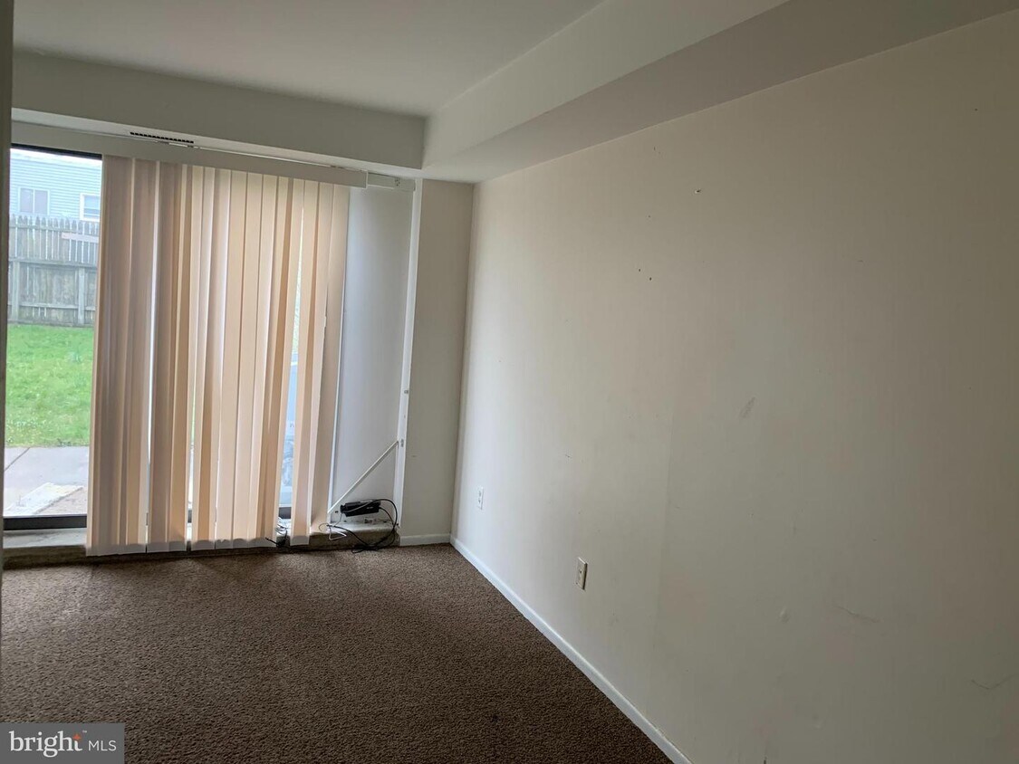 Foto del edificio - 2790 Willits Rd