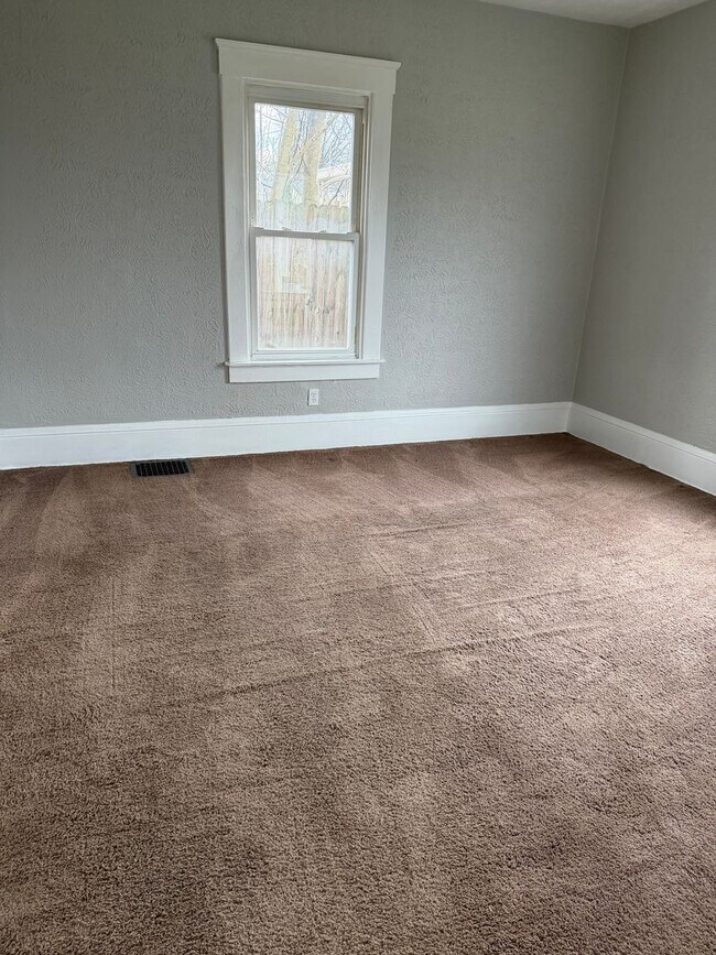 Foto del edificio - 1801 3rd St SE