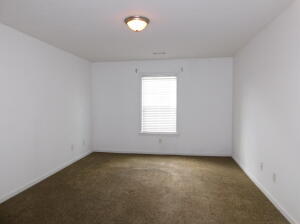 Building Photo - 1228 Longpoint Dr