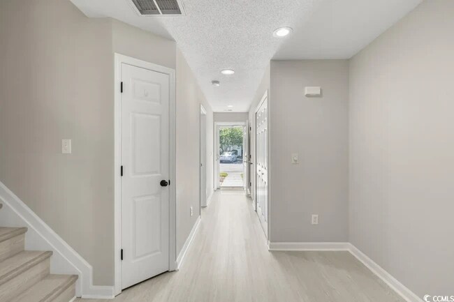 Foto del edificio - 753 Wilshire Ln