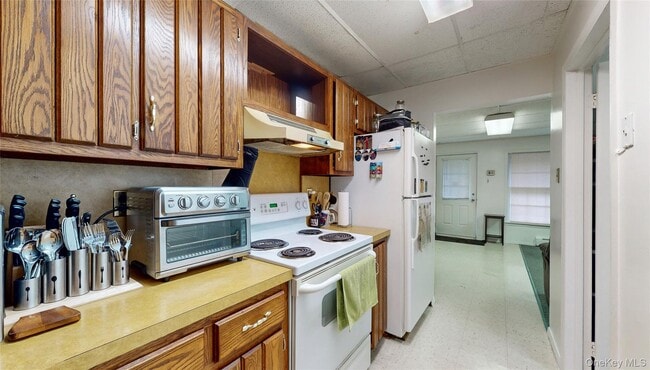 Building Photo - 498 NY-52