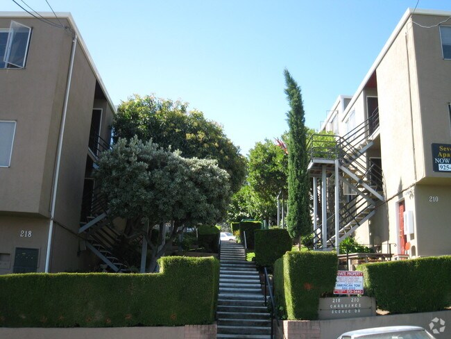 Building Photo - The Seven Seas Apartments