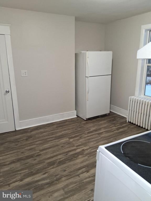 Foto del edificio - 223 S Grand St